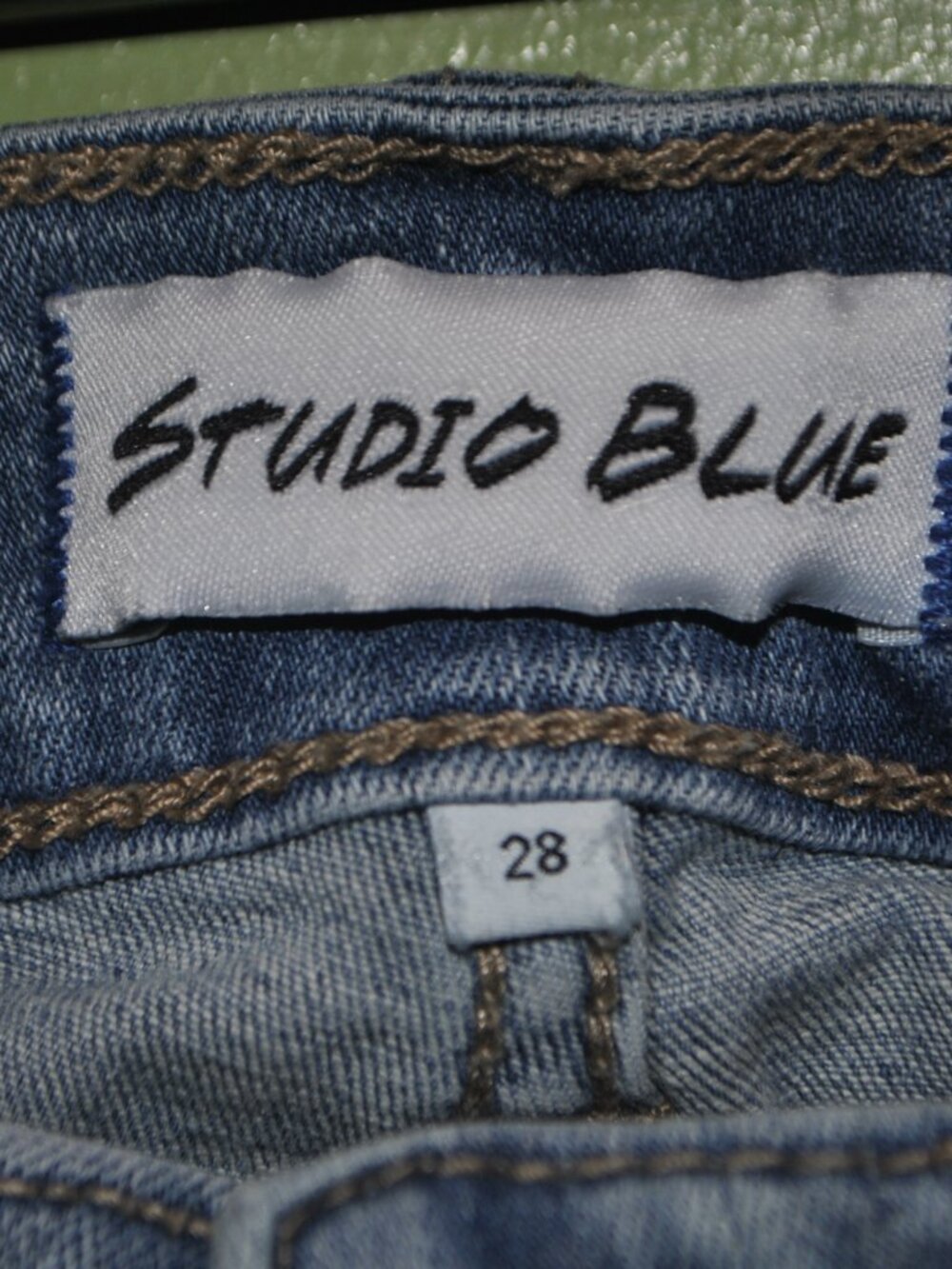 Studio Blue Womens 28 Distressed Light Wash Slim Skinny Stretch Jeans 134 - Picture 7 of 9